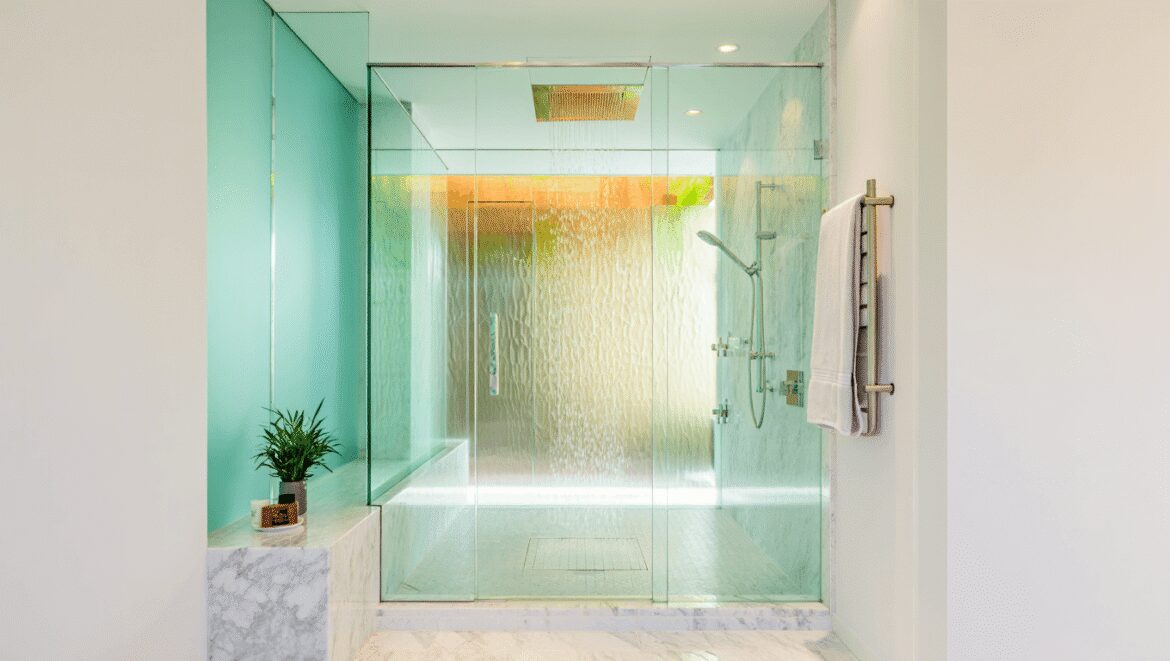 Tout savoir sur l’installation d’une douche de plain-pied - conseils pratiques et astuces