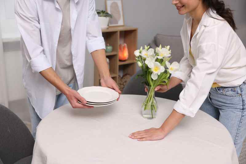 Comment bien présenter une assiette : 8 astuces de chef CACE Maison